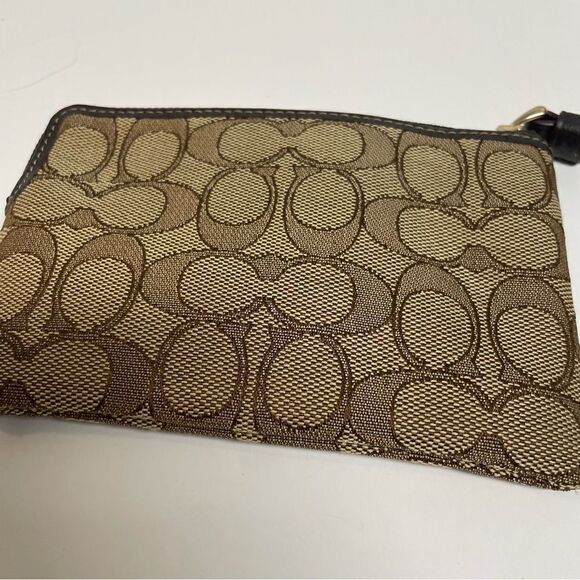 Coach Signature Wristlet Wallet Zip Pouch - Picture 7 of 7